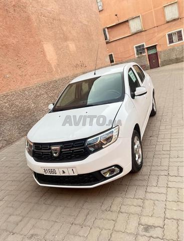 Dacia Logan Diesel Manuelle 2018 à Marrakech - 2