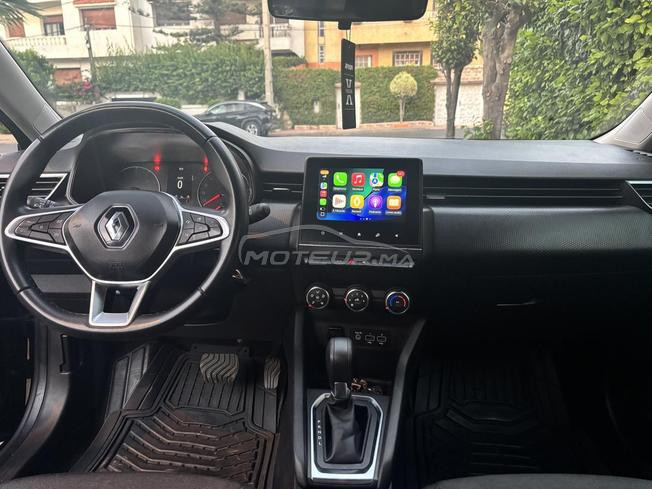 clio5 automatique 2023 essence