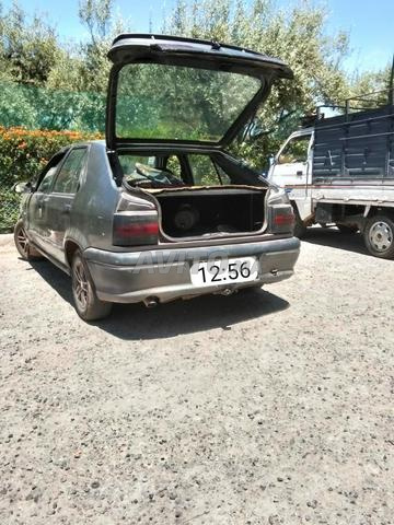 Voiture à vendre - 2