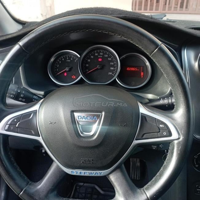 dacia Sandero step