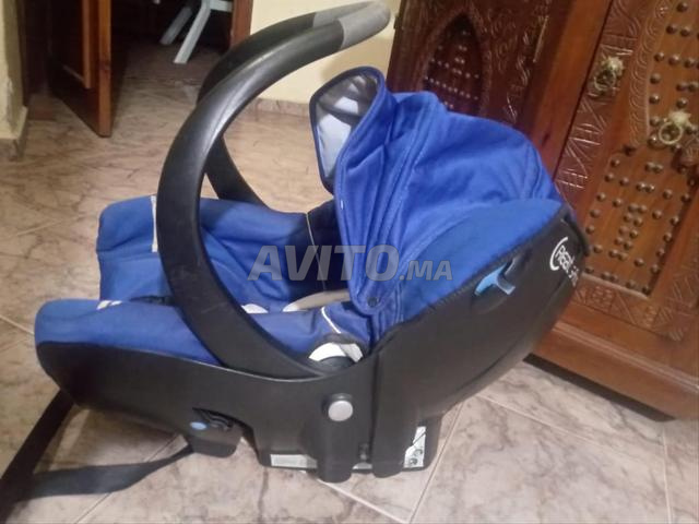 Un siège auto pour bébé