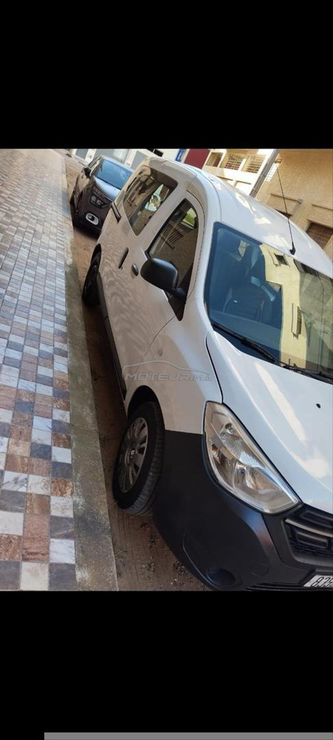 Dacia Dekker 