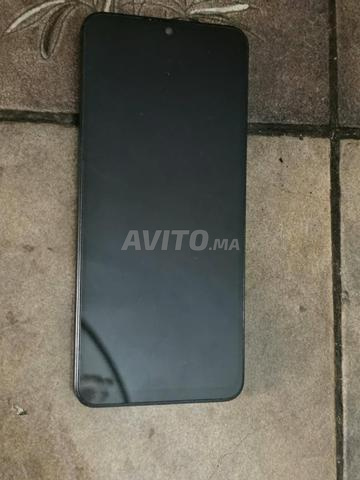 Bon téléphone... prix non négociable 1000 dh - 2