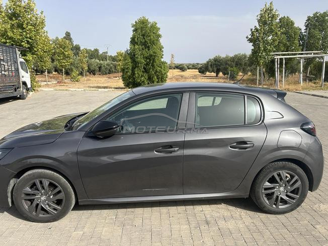 Peugeot 208 Diesel Manuelle 2022 à Fès