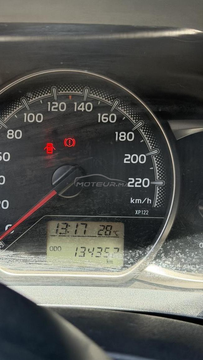 touota yaris 2015