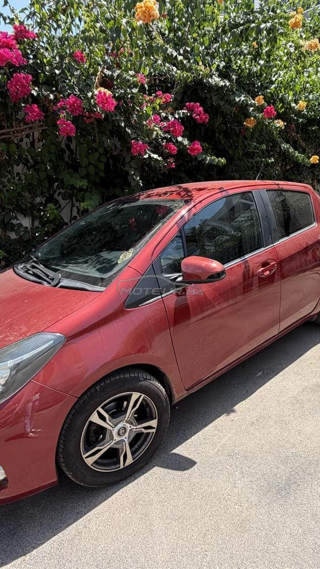 touota yaris 2015