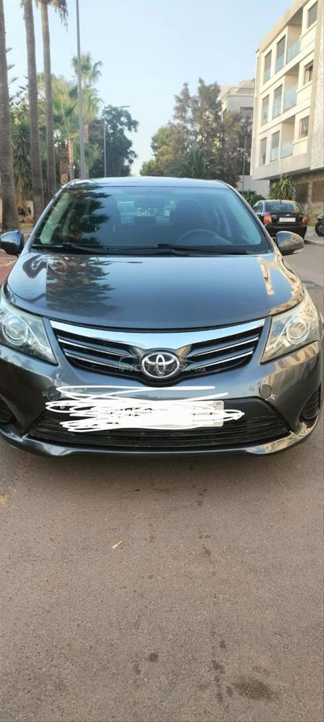 toyota modèle 2013 8 cv