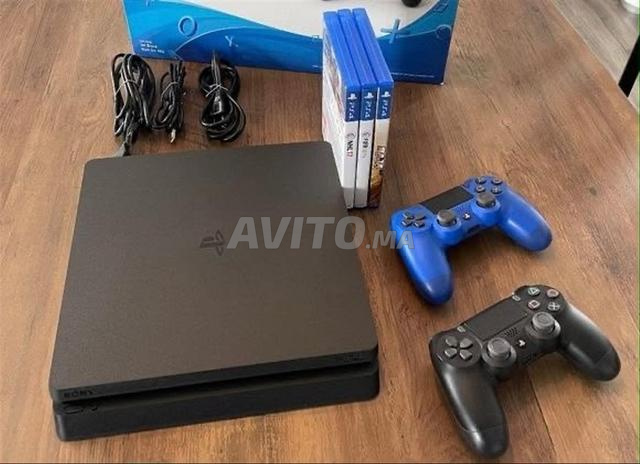 PS4 slim 500 Go online avec manette originale