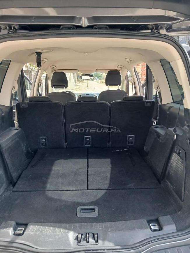 ford galaxy 7 places 