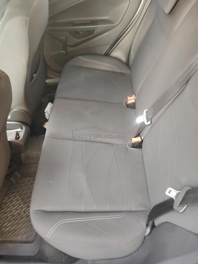Ford fiesta très bon état 
