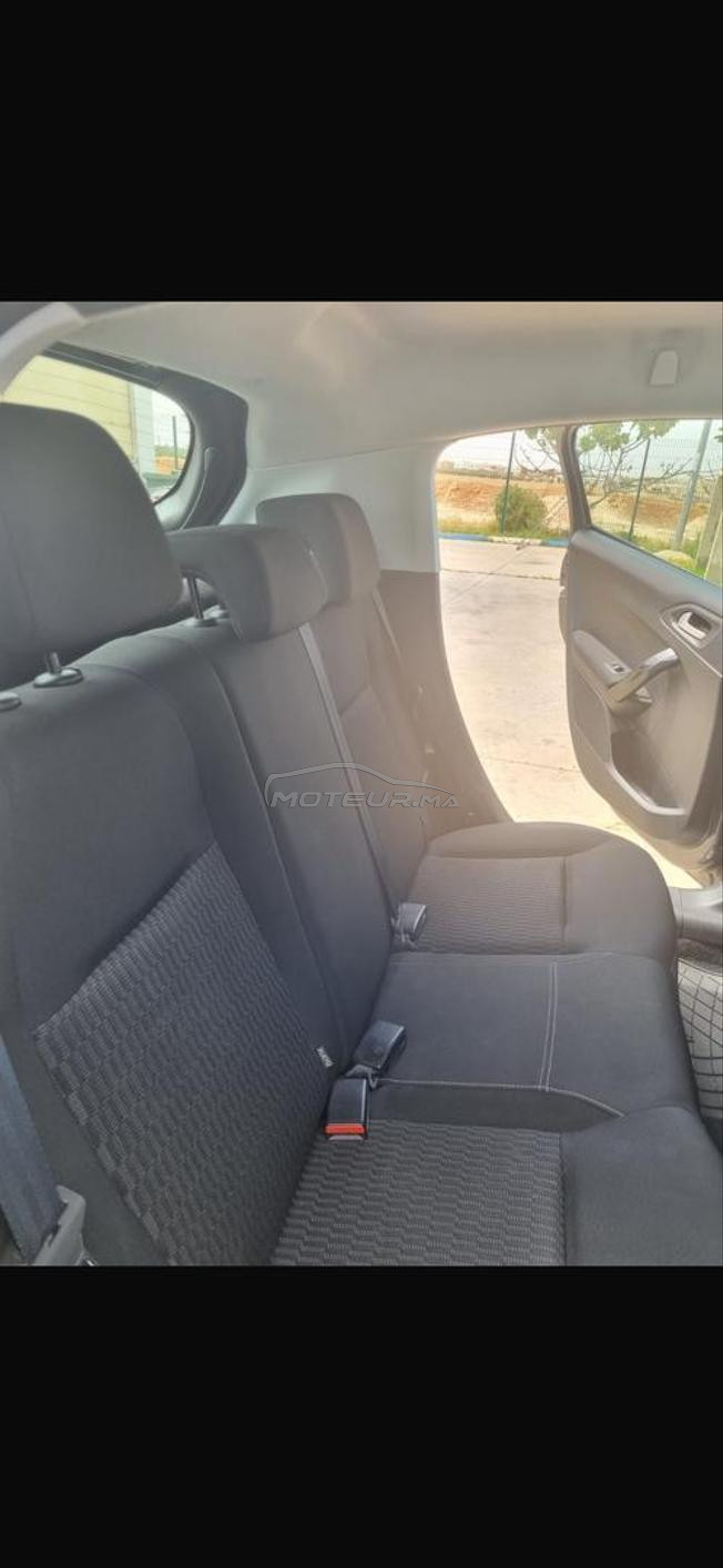 peugeot 208 active modele 2029