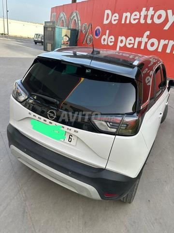 Opel Crossland Diesel Manuelle 2022 à Casablanca - 2