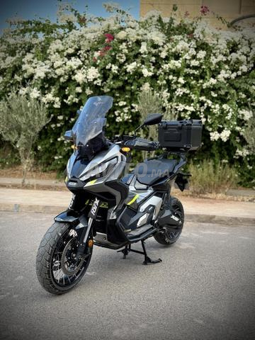 هوندا Xadv 750