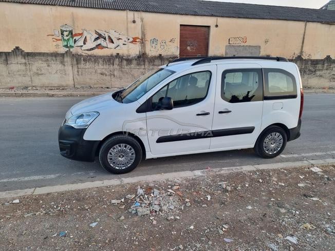 Peugeot Partner Diesel Manuelle 2017 à Taza