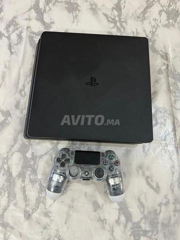 PS4 slim à vendre - 2