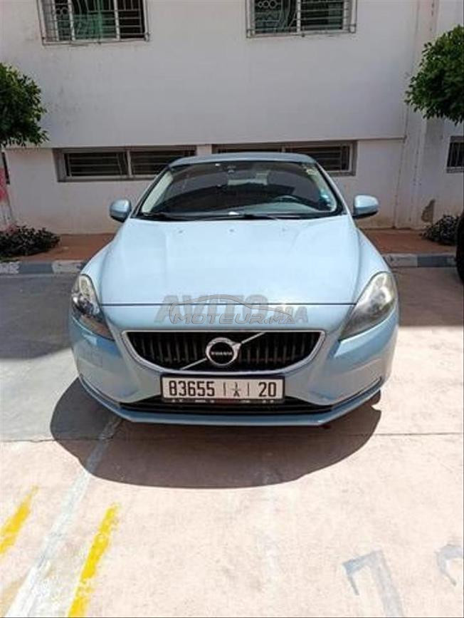 Volvo V40 Diesel Automatique 2017 à Tanger