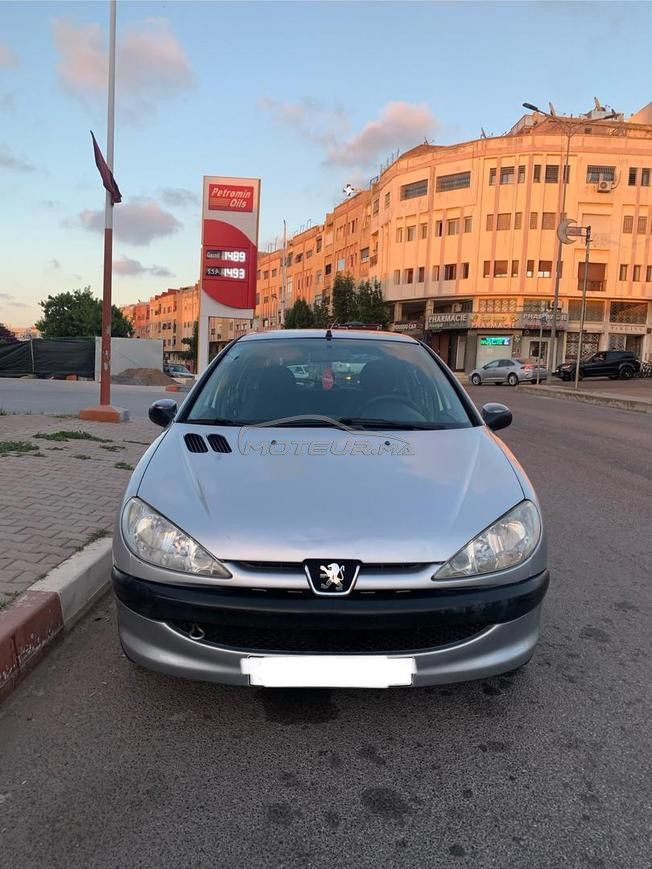 Peugeot 206 clima Essence 1 er main 