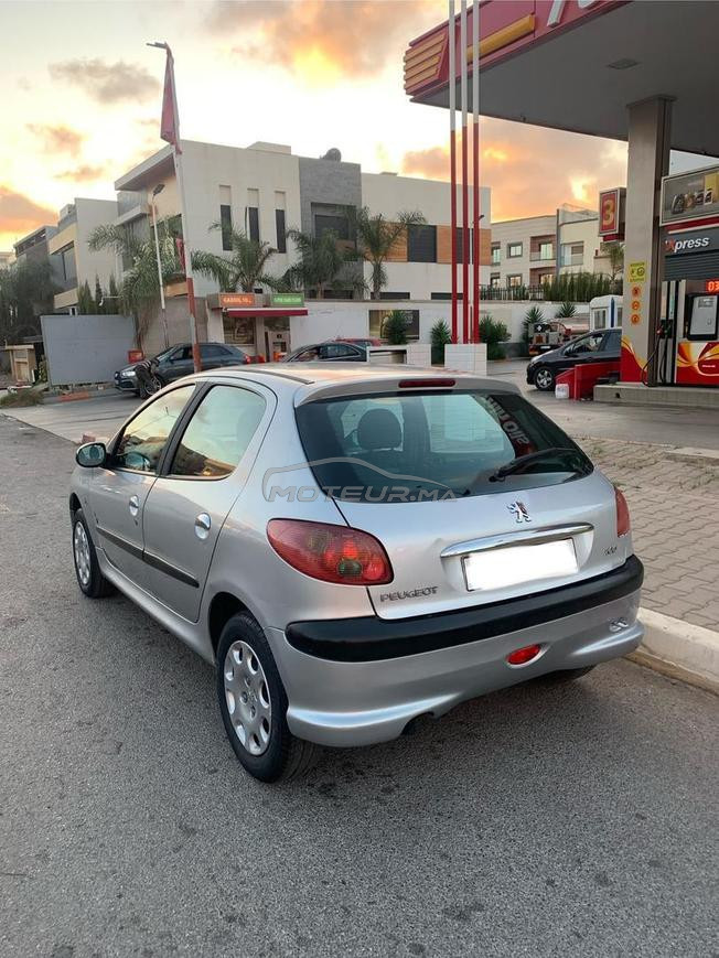 Peugeot 206 clima Essence 1 er main 