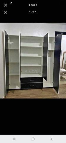 Armoire à 4 portes, excellente qualité - 2