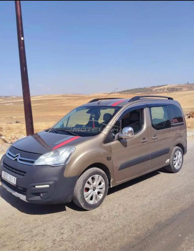 Citroën Berlingo Diesel Manuelle 2015 à Tanger