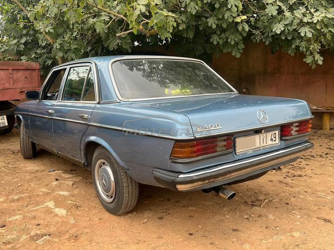 Mercedes 240