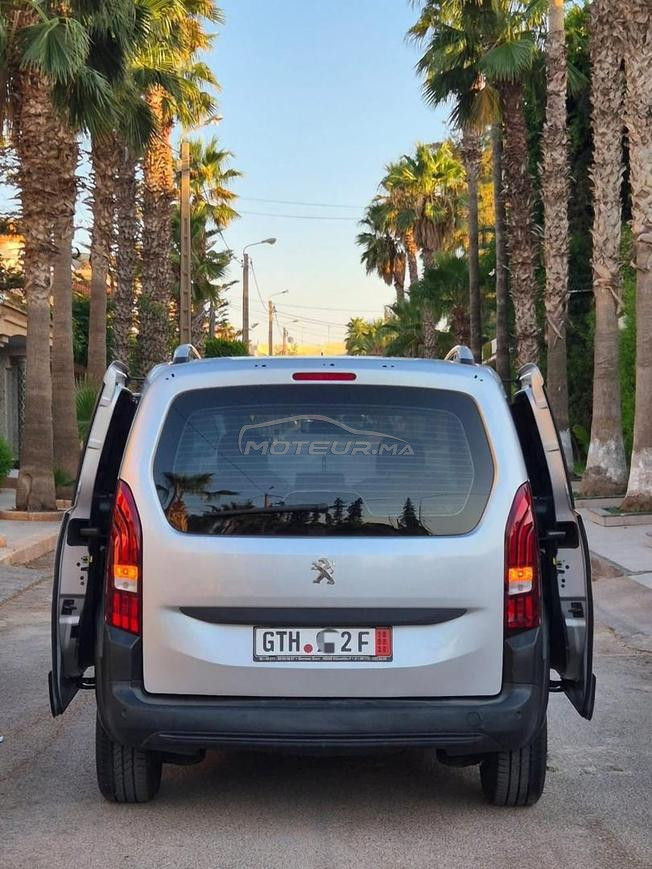 PEUGEOT RIFTER MANUEL MODÈLE 2021  D 2026
