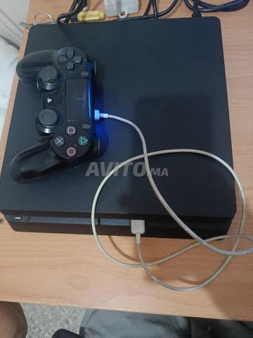 PS4 Slim 500 Go avec compte FIFA 26 et disque Uncharted