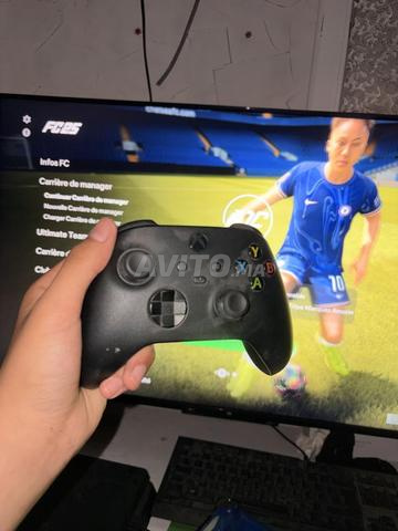 يد تحكم Xbox Series X - 2