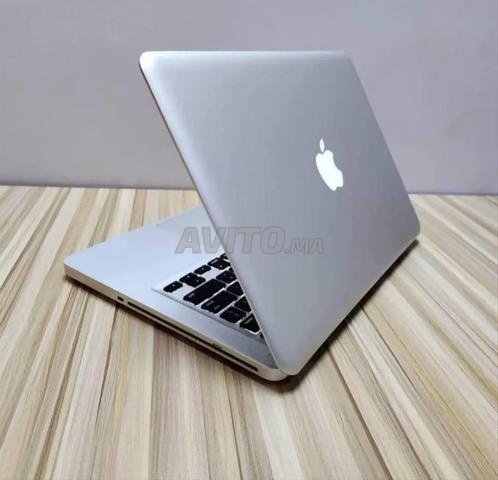 ماك بوك آي 5 برو رام 8 قرص SSD بطارية 4 ساعات