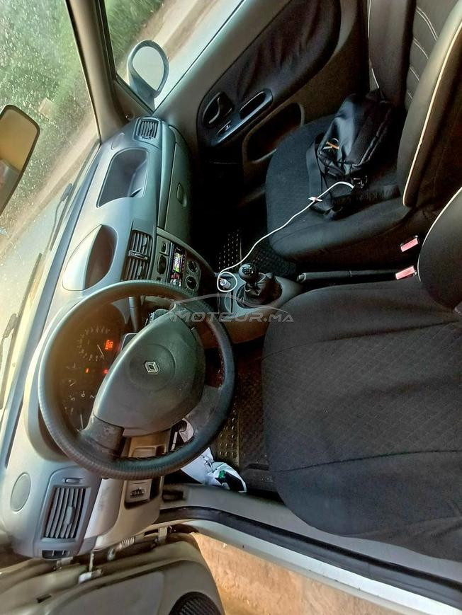 Renault Symbol mazot 2010 fiha clima Motor DCI 