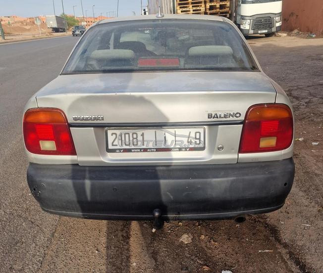 Suzuki Baleno Essence Manuelle 1999 à Marrakech