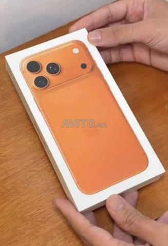 iPhone 17 Pro Max (Version SIM normale) - Nouveau - 2