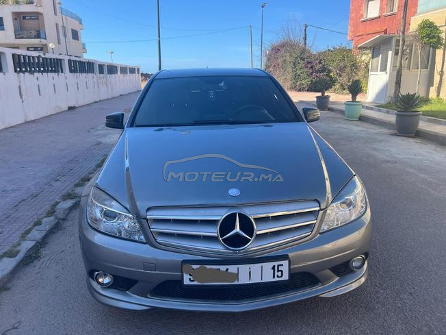 Mercedes-Benz 220 Diesel Automatique 2009