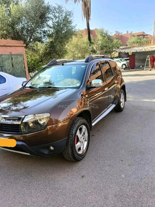 سيارة دوستر للبيع 