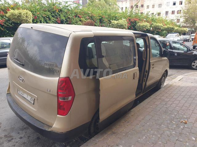 Hyundai H1 - 2