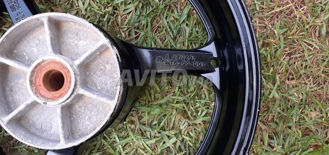 URGENT Jante HONDA pour Moto - 2