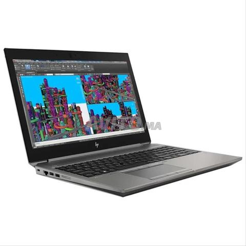 HP ZBook 17 G5 i7 32Go SSD 512Go P5000 - 2