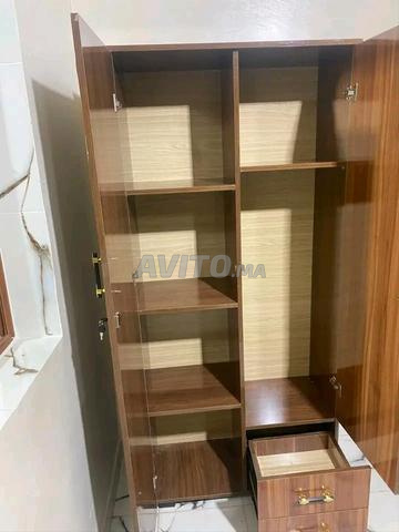 Lit et armoire - 2