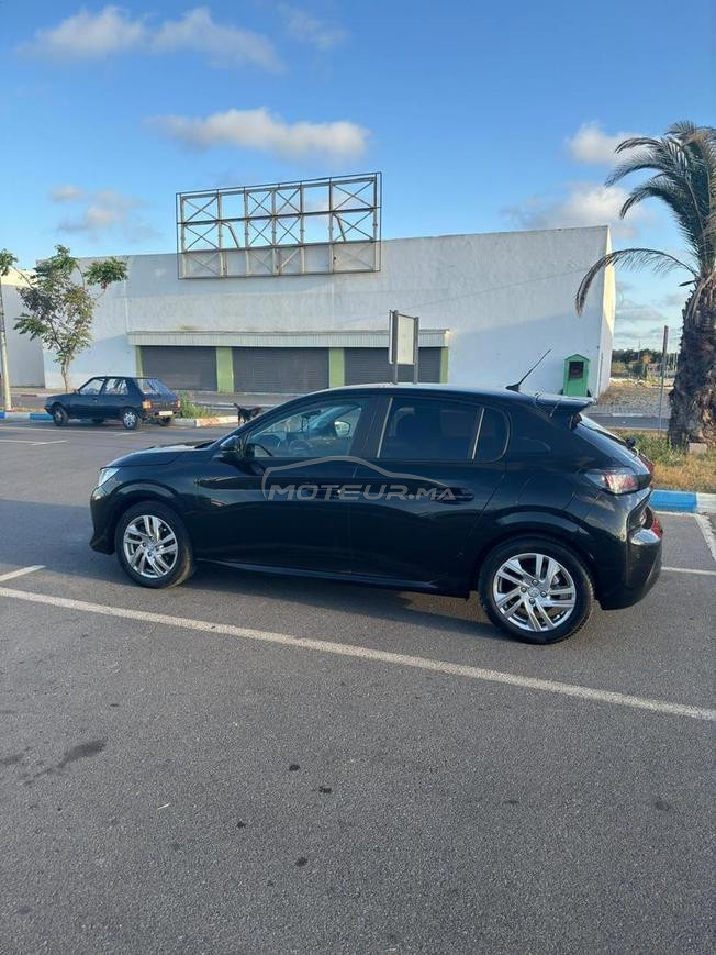 Peugeot 208 automatique 