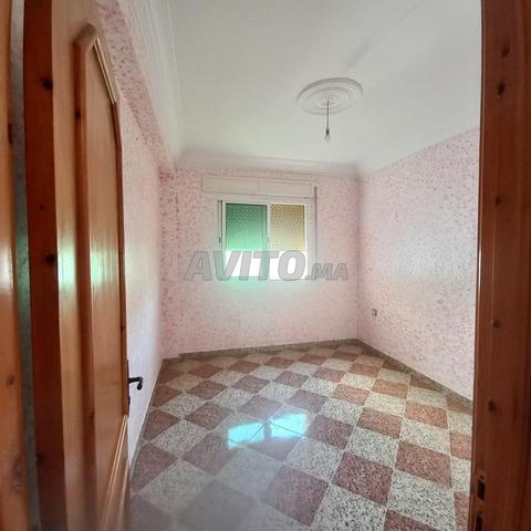Studio 60 m, ascenseur, balcon, syndic, standing moyen