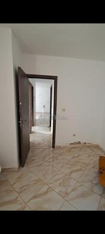 Appartement à vendre Fajr 2 près de la zone Lissasfa et route El Jadida - 2