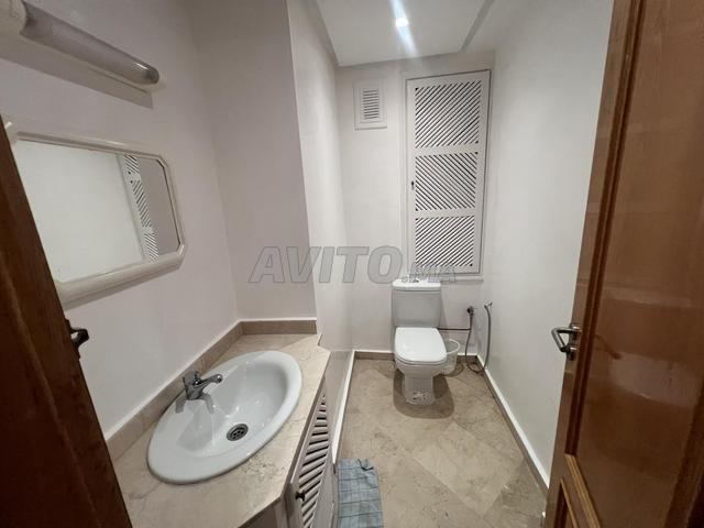 APPARTEMENT MEUBLÉ À LOUER