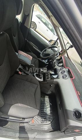 Peugeot 308 essence 2011 - 2