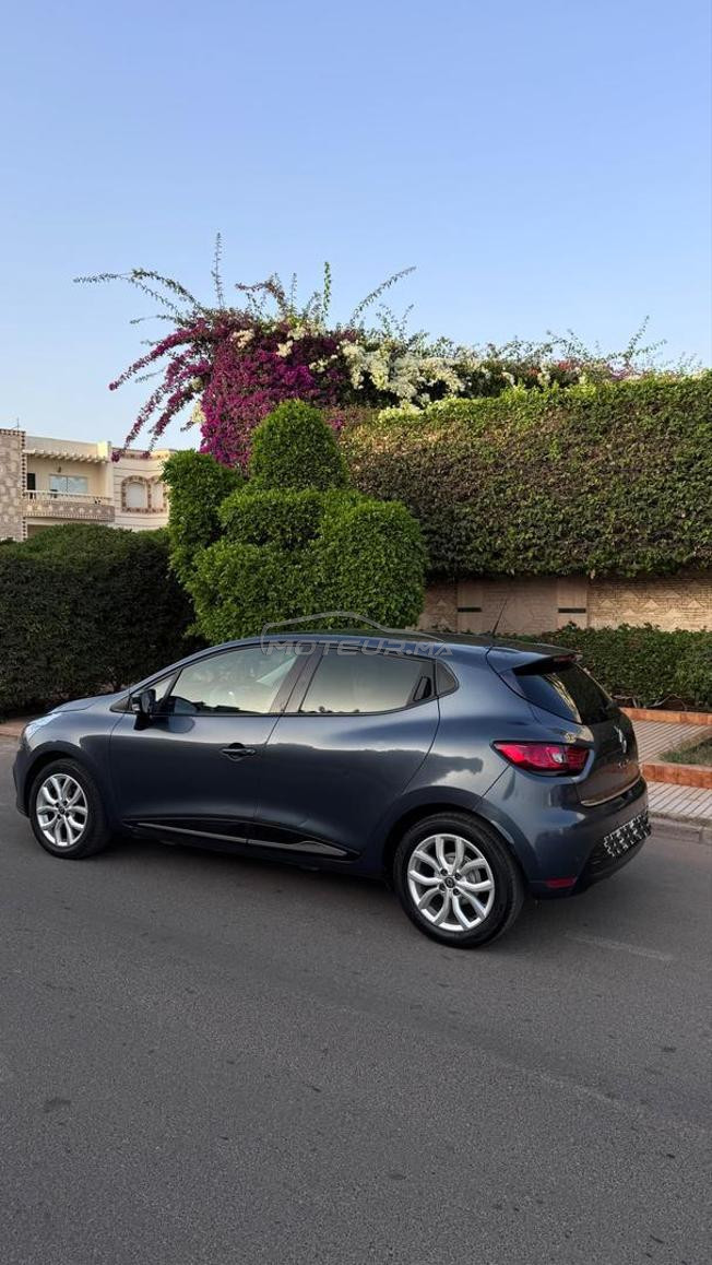 Renault Clio Diesel Manuelle 2017 à Agadir