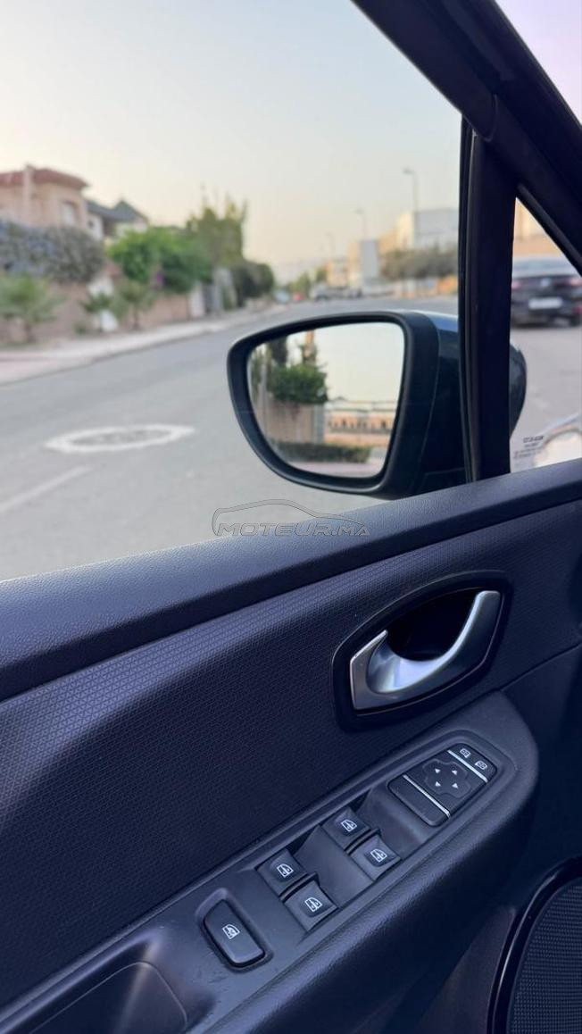 Renault Clio Diesel Manuelle 2017 à Agadir