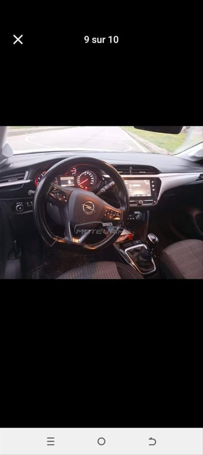 Opel corsa en très bon état 