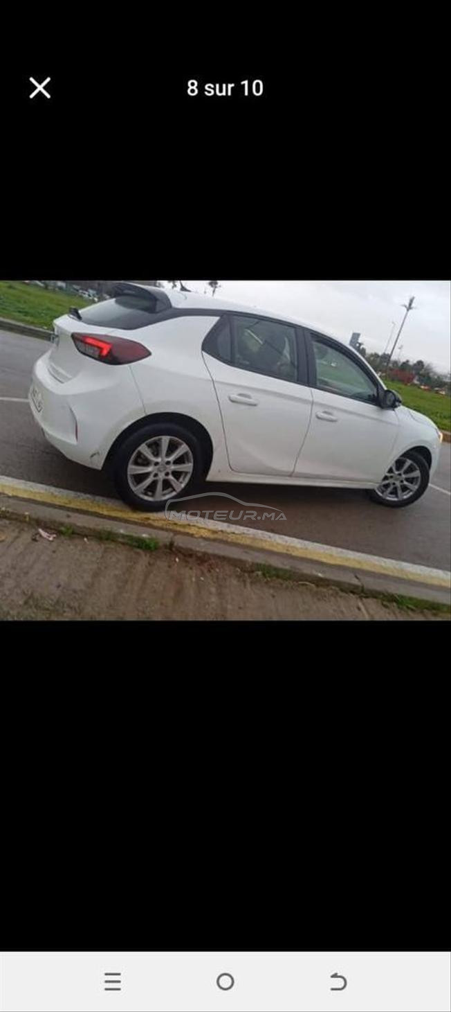Opel corsa en très bon état 