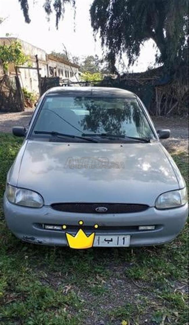 Ford Escort Diesel Manuelle 1998 à Skhirat