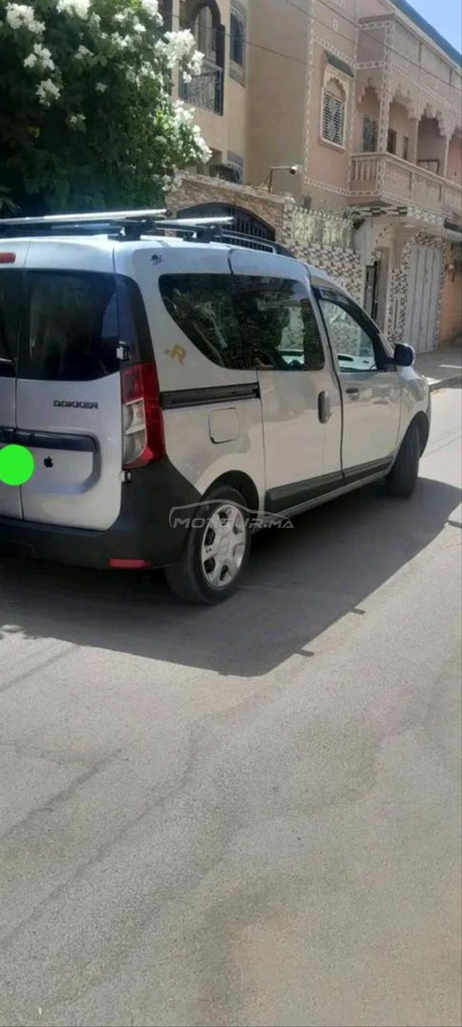 سيارة دوكير للبيع 