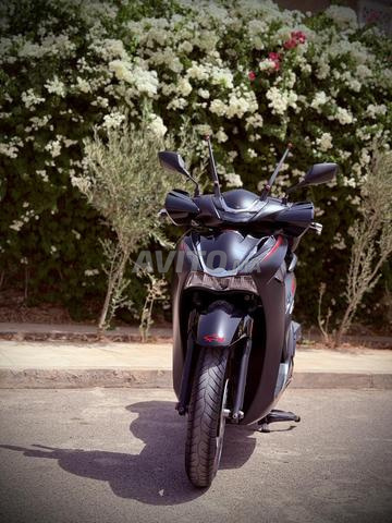 Honda SH 350i - 2
